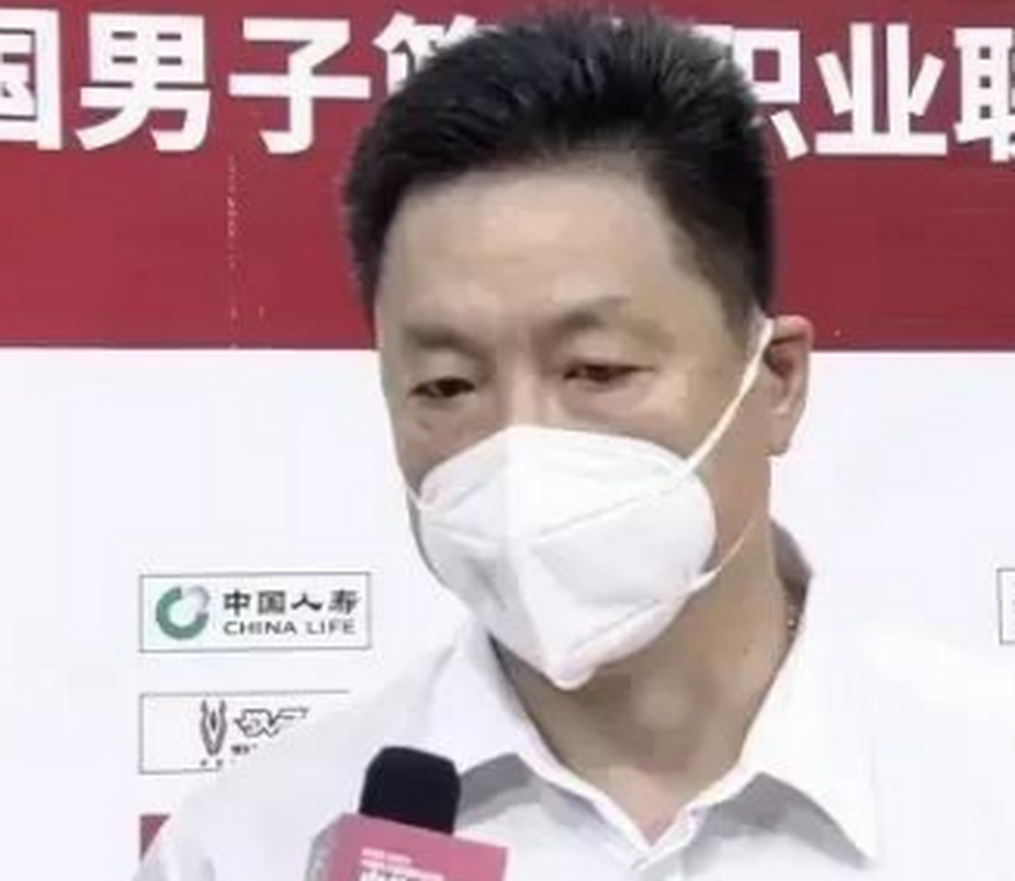 上海海港冲刺阶段更衣室发声;志在CBA常规赛名次提升;底气十足;资深球员宣示担当的简单介绍 上海海港冲刺阶段更衣室发声;志在CBA常规赛名次提升;底气十足;资深球员宣示担当的简单介绍