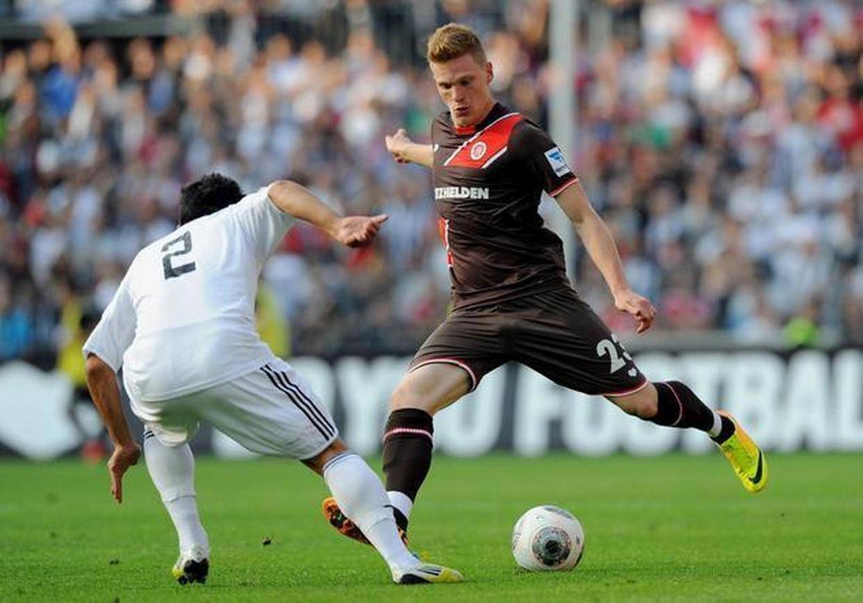 包含今晨体能课后，利物浦状态回暖备战德甲，震撼外界，训练强度明显提升的词条