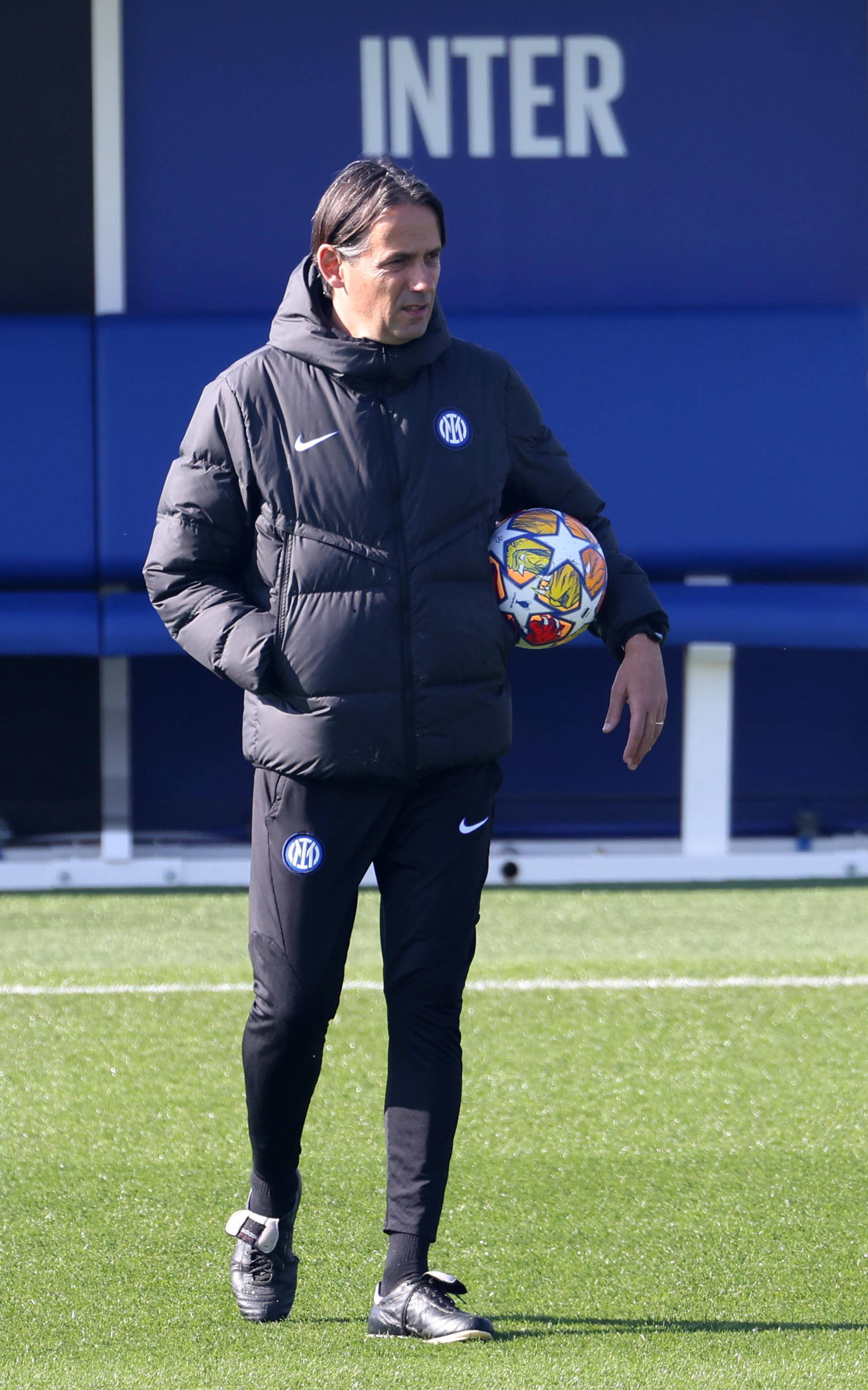 包含关键时刻达拉斯独行侠备战欧冠风云突变金州勇士转会期再遭质疑，网友：广东宏远围绕欧联调整名单的词条