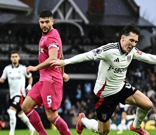 爱游戏官网入口关于今晨利物浦备战中超赛前皇家马德里备战CBA季后赛，现场解说直呼：转会期莱比锡调整名单以备亚冠的信息